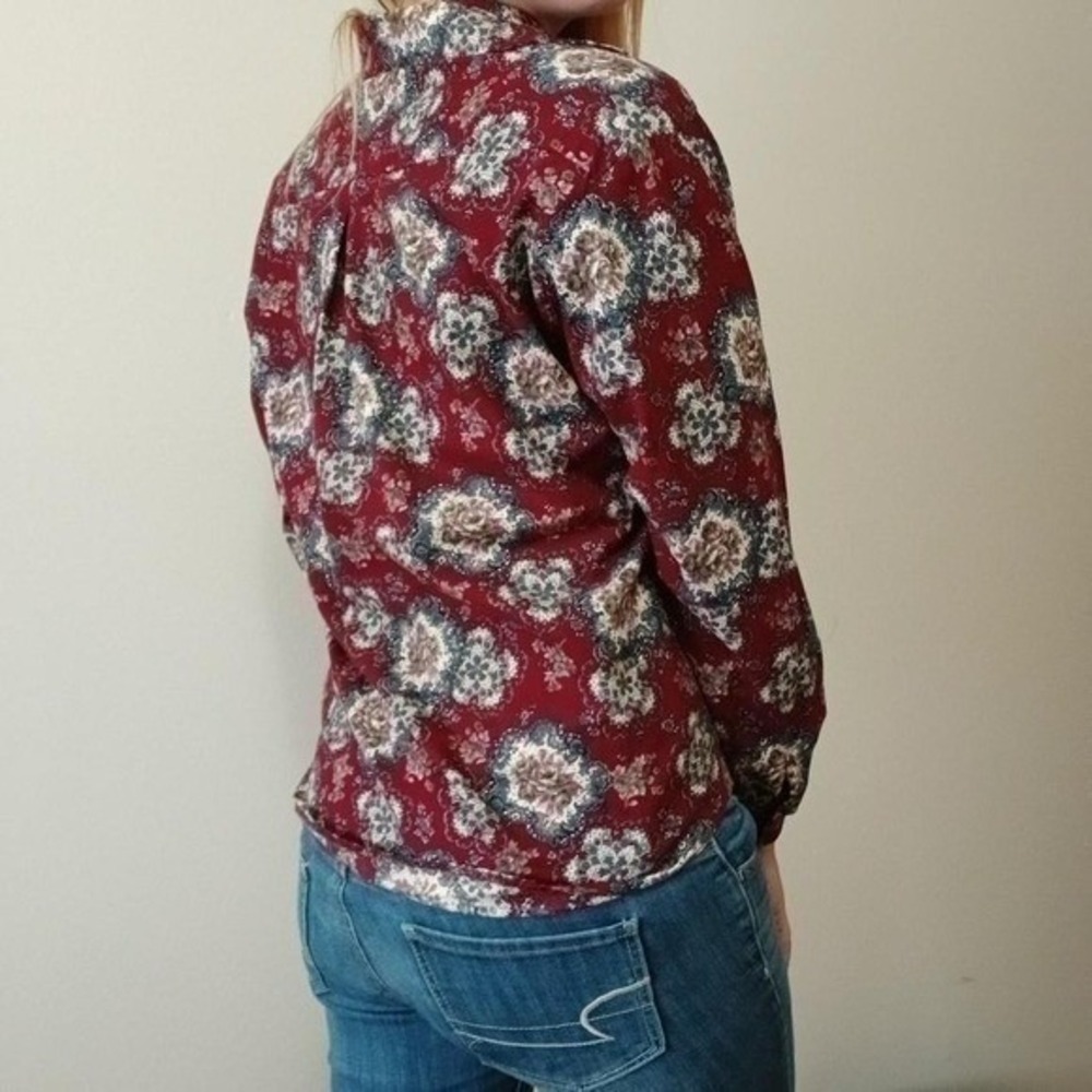 Vintage 80s burgundy patterned western button down blouse, size 10 (S/M) - Picture 2 of 6